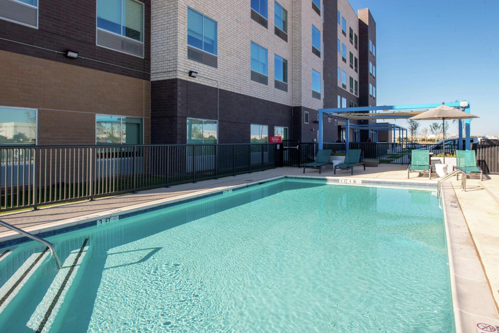 Tru By Hilton Coppell Dfw Airport North Hotel Kültér fotó